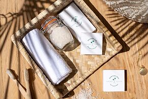 Constance Tekoma. Rodrigues