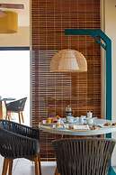 Constance Tekoma. Rodrigues