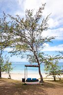 Constance Tekoma. Rodrigues