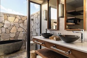 Constance Tekoma. Rodrigues