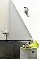 Constance Tekoma. Rodrigues