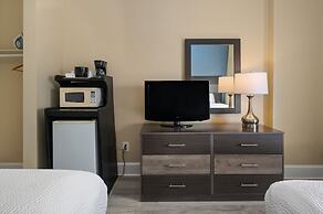 Coastal Palms Inn & Suites