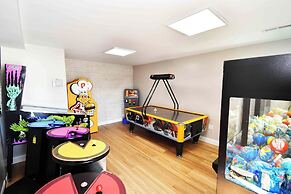 Coastal Palms Inn & Suites