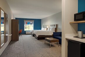 Holiday Inn Express & Suites Forrest City by IHG