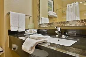Holiday Inn Express & Suites Forrest City by IHG