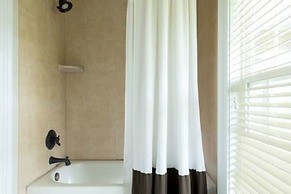 The Horse Stamp Inn Bed & Breakfast