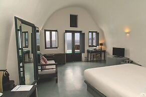 Grand Ambassador Santorini Hotel