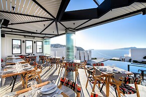 Grand Ambassador Santorini Hotel