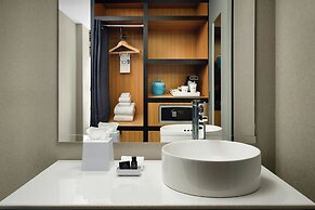 Aloft Chicago Downtown River North