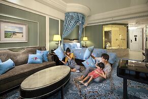 InterContinental Chengdu Global Center by IHG