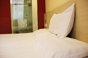 Hanting Express Dandong Train Station