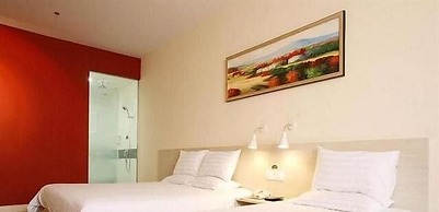 Hanting Express Dandong Train Station