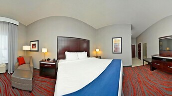 Holiday Inn Express & Suites Utica by IHG