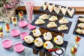 Radisson Blu Hotel, Kyiv Podil City Centre