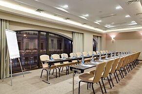 Radisson Blu Hotel, Kyiv Podil City Centre