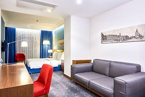 Radisson Blu Hotel, Kyiv Podil City Centre