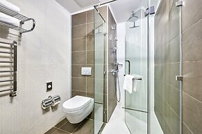 Radisson Blu Hotel, Kyiv Podil City Centre