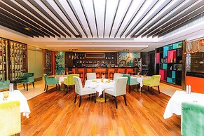 Dusit Thani Abu Dhabi