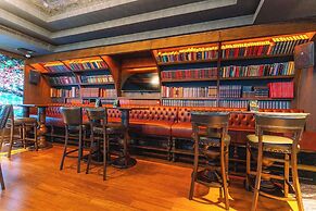 Dusit Thani Abu Dhabi