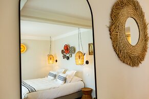 Casa Santini x Roc Seven