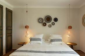 Casa Santini x Roc Seven