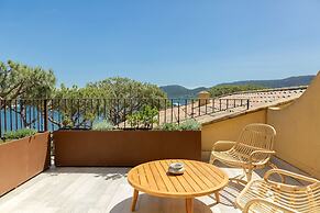 Casa Santini x Roc Seven