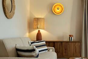 Casa Santini x Roc Seven