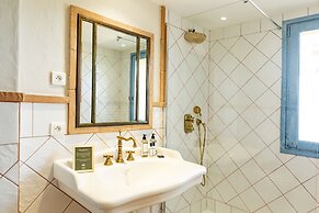 Casa Santini x Roc Seven