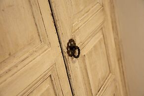 Casa Santini x Roc Seven