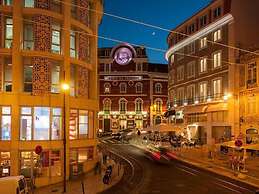 Teatro Boutique Rooms & Suites