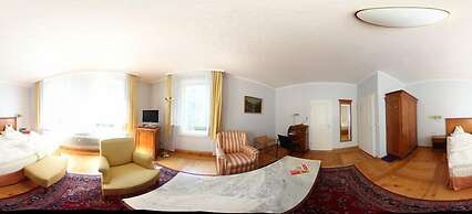 Bärenturm Hotelpension