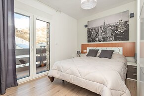 APARTAMENTOS VAQUERS MIKKA 3000