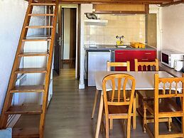 APARTAMENTOS VAQUERS MIKKA 3000