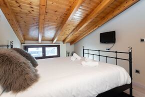 APARTAMENTOS VAQUERS MIKKA 3000