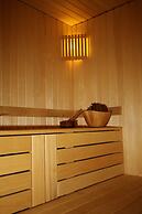 Greek Pride Cronwell Rahoni