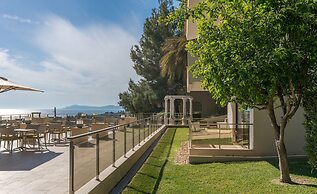 Greek Pride Cronwell Rahoni