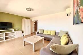 Greek Pride Cronwell Rahoni