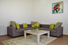 Greek Pride Cronwell Rahoni