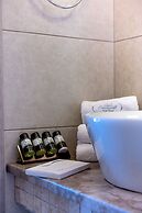 Greek Pride Cronwell Rahoni