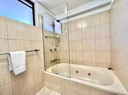 The Noosa Apartments
