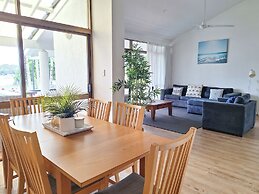 The Noosa Apartments