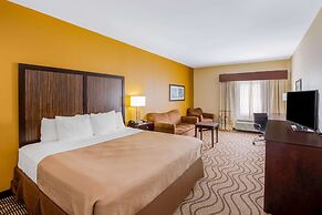 La Quinta Inn & Suites by Wyndham Floresville