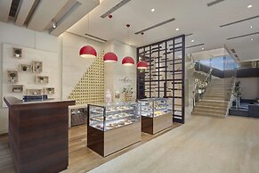 DoubleTree by Hilton Gurugram Baani Square