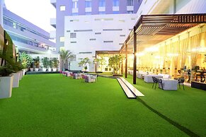 DoubleTree by Hilton Gurugram Baani Square