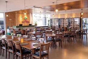 Antonio's Palace Hotel