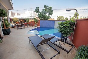 Antonio's Palace Hotel