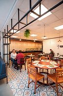 Antonio's Palace Hotel