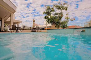 Antonio's Palace Hotel