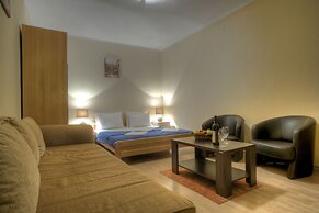 Castellamare Residence