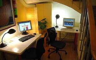Hostel Studio